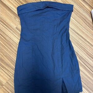 Chic Strapless Navy Dress